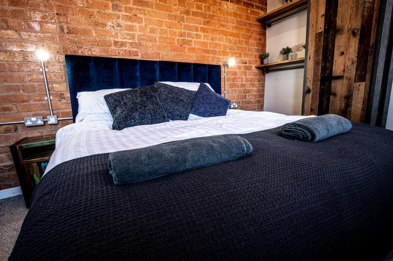 伯明翰Vip 3Br Grade2 Luxurious Industrial House With Wood Fire, Electric Blinds And Big Cast Iron Windows In The Heart Of The Jq别墅 外观 照片