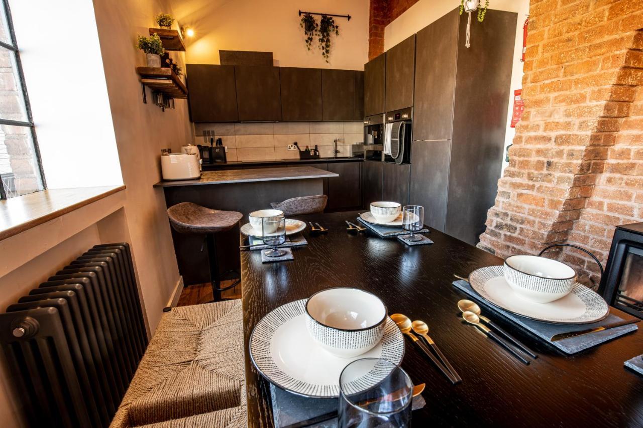 伯明翰Vip 3Br Grade2 Luxurious Industrial House With Wood Fire, Electric Blinds And Big Cast Iron Windows In The Heart Of The Jq别墅 外观 照片